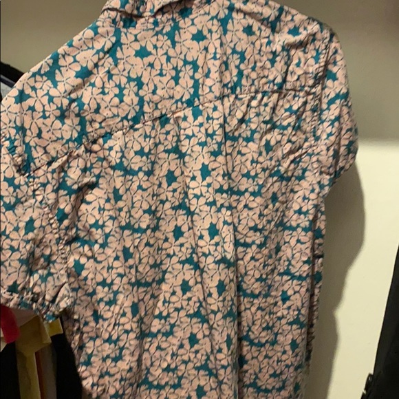 Arizona Jean Short Sleeve Button Up - Picture 3 of 3